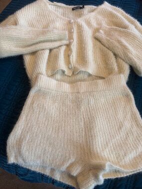Nasty Gal Cream Knit Crop Cardigan Sweater and Shorts Lounge Set